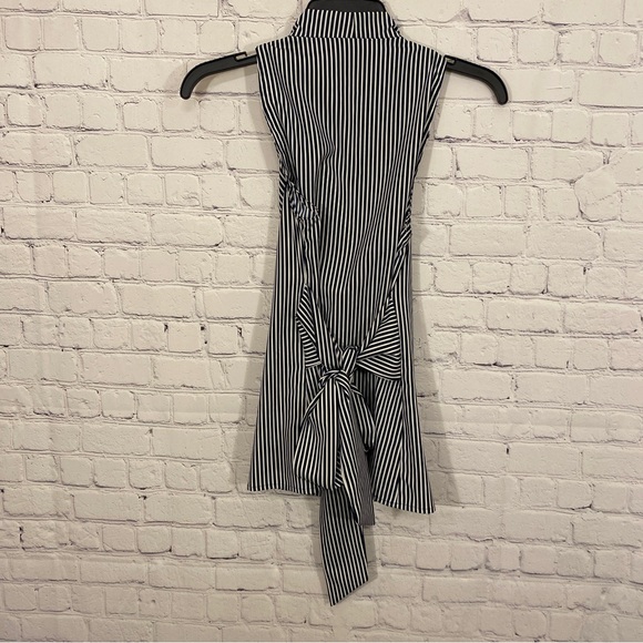 Ann Taylor Womens Shirt 2 Black White Striped Sleeveless Cowl Neck Back Tie - Picture 3 of 4